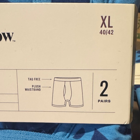 4 pairs of Good fellow & Co Leaf Pattern Blue Trunks - Picture 2 of 5